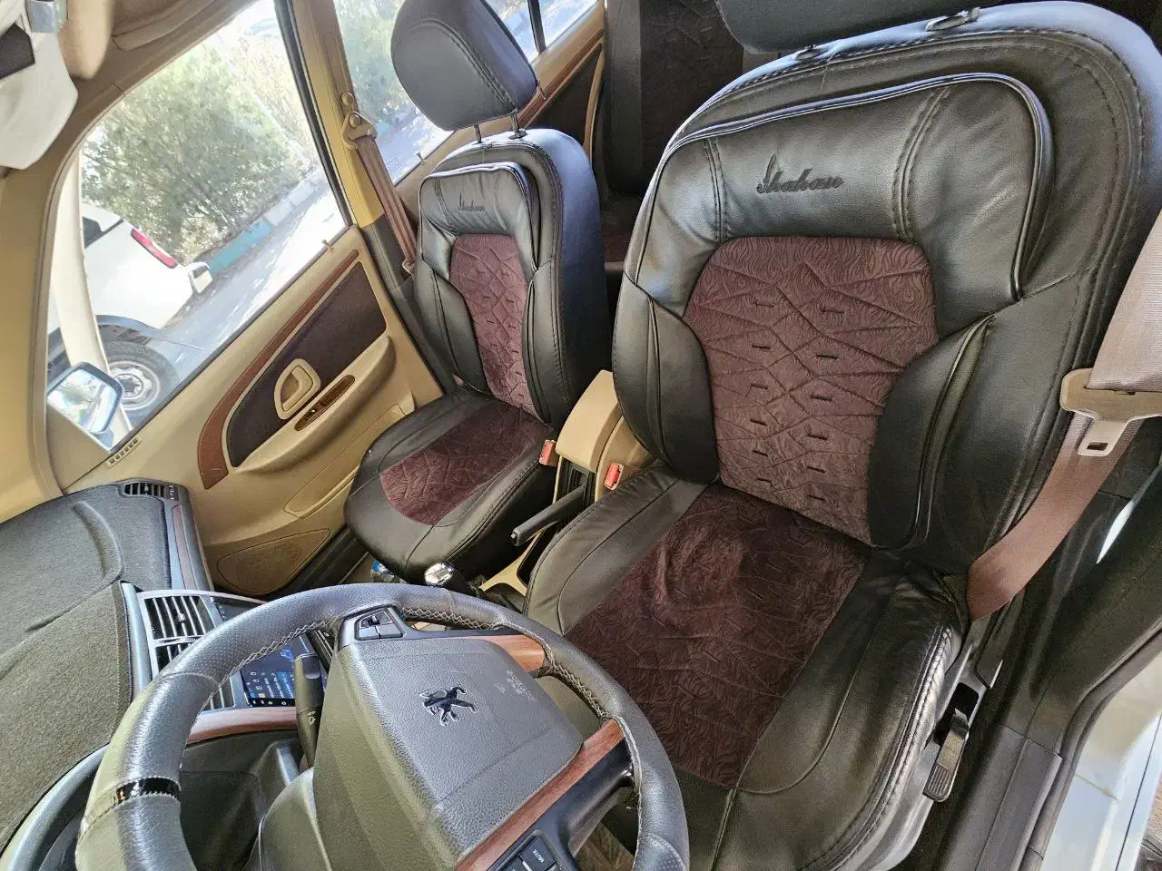 پژو پارس XU7P - 1401