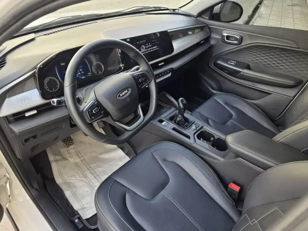 ام وی ام X33 کراس دنده‌ای - 1402