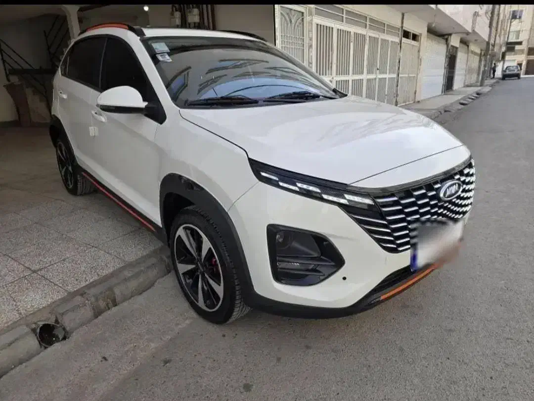 ام وی ام X33 کراس دنده‌ای - 1402