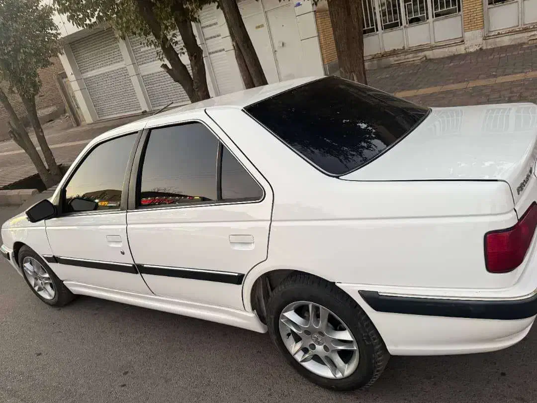 پژو پارس XU7P - 1402