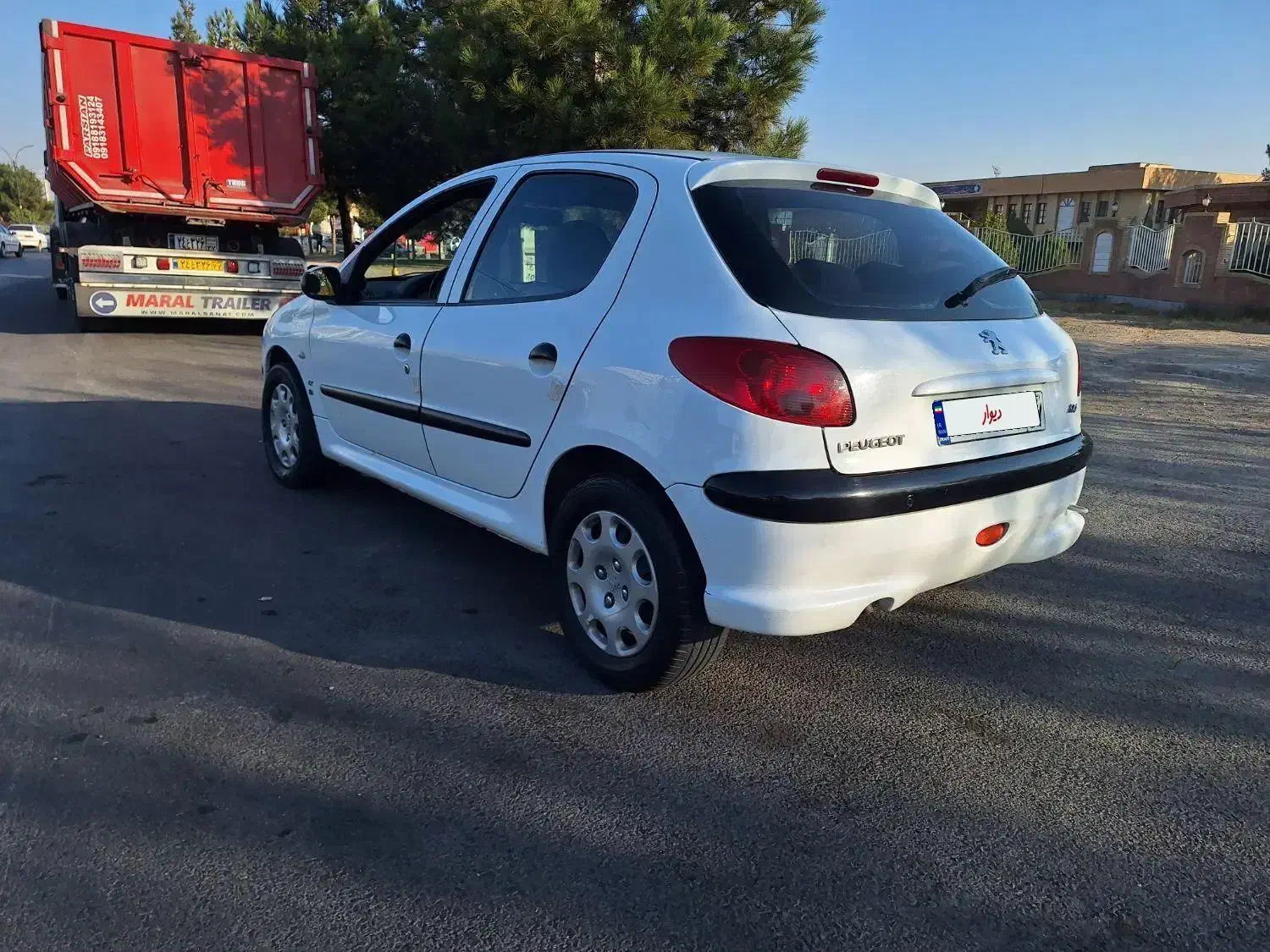 پژو 206 تیپ 5 - 1396