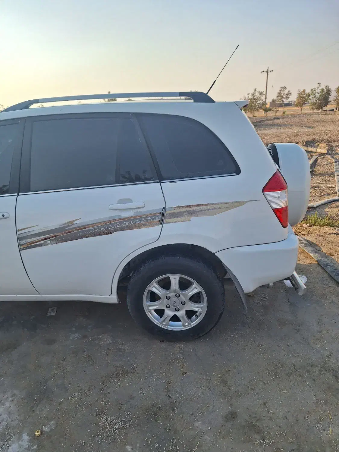 خودرو ام وی ام، X33 آگهی ann_20929943