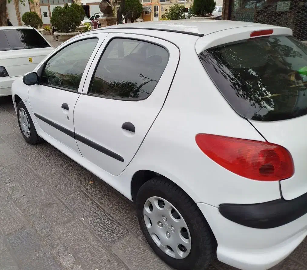 پژو 206 تیپ 3 - 1399