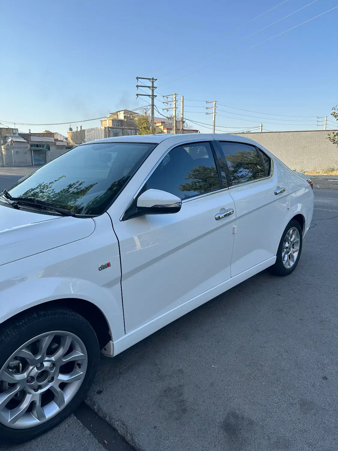 دنا پلاس توربو اتوماتیک - 1402