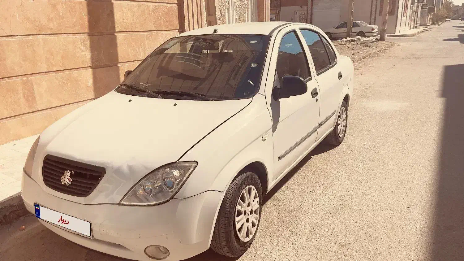 تیبا صندوق دار SX - 1395