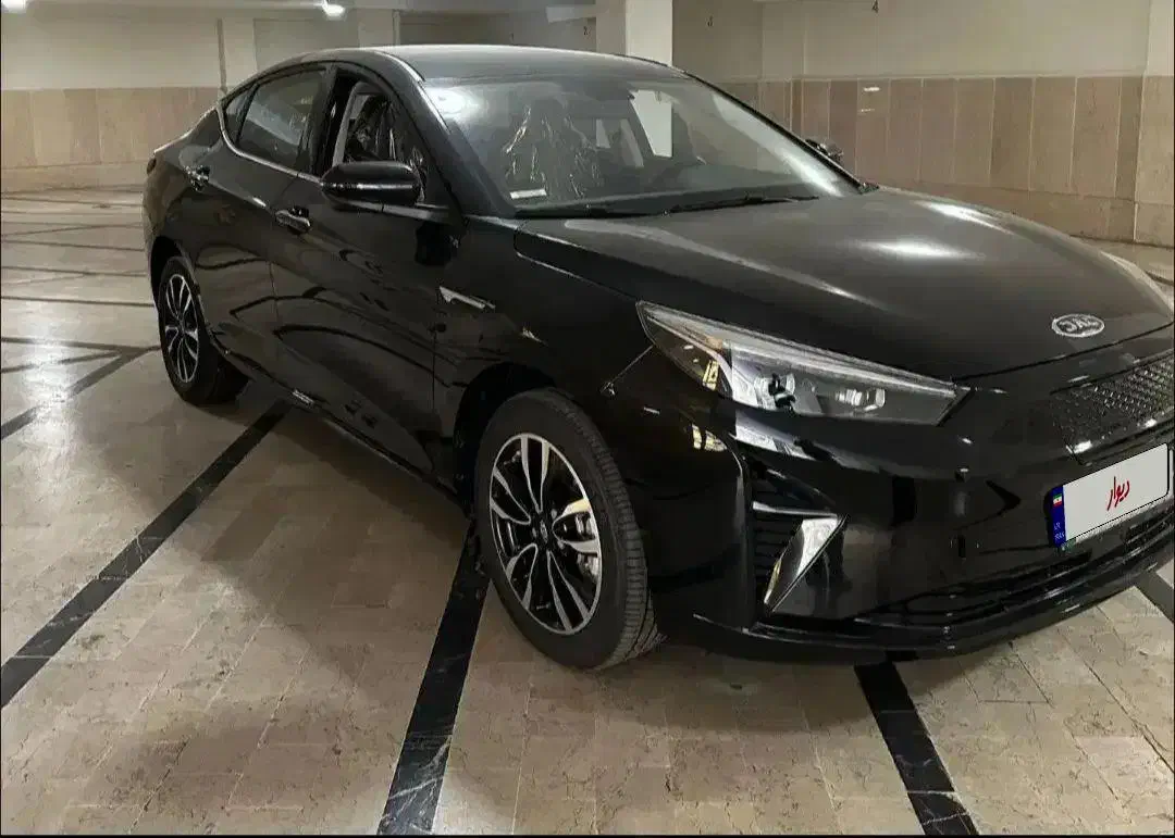 کی ام سی EJ7 ساده - 2024