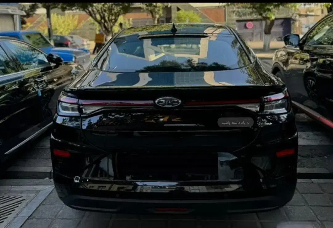 کی ام سی EJ7 ساده - 2024