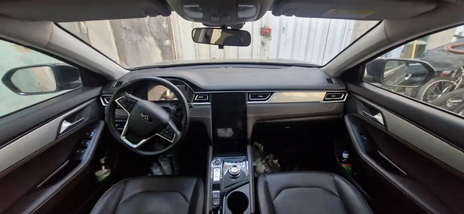 کی ام سی EJ7 ساده - 2024