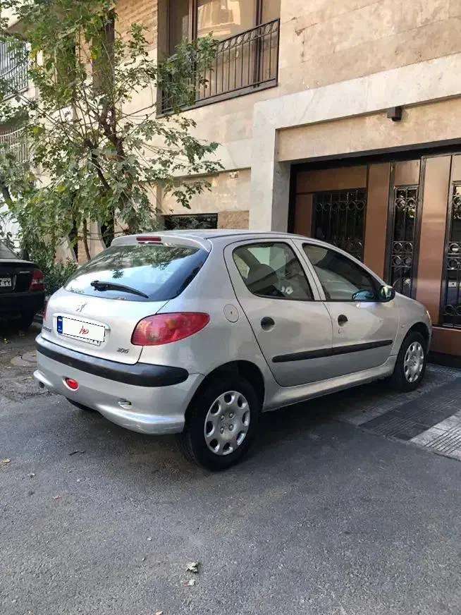 پژو 206 تیپ 2 - 1395