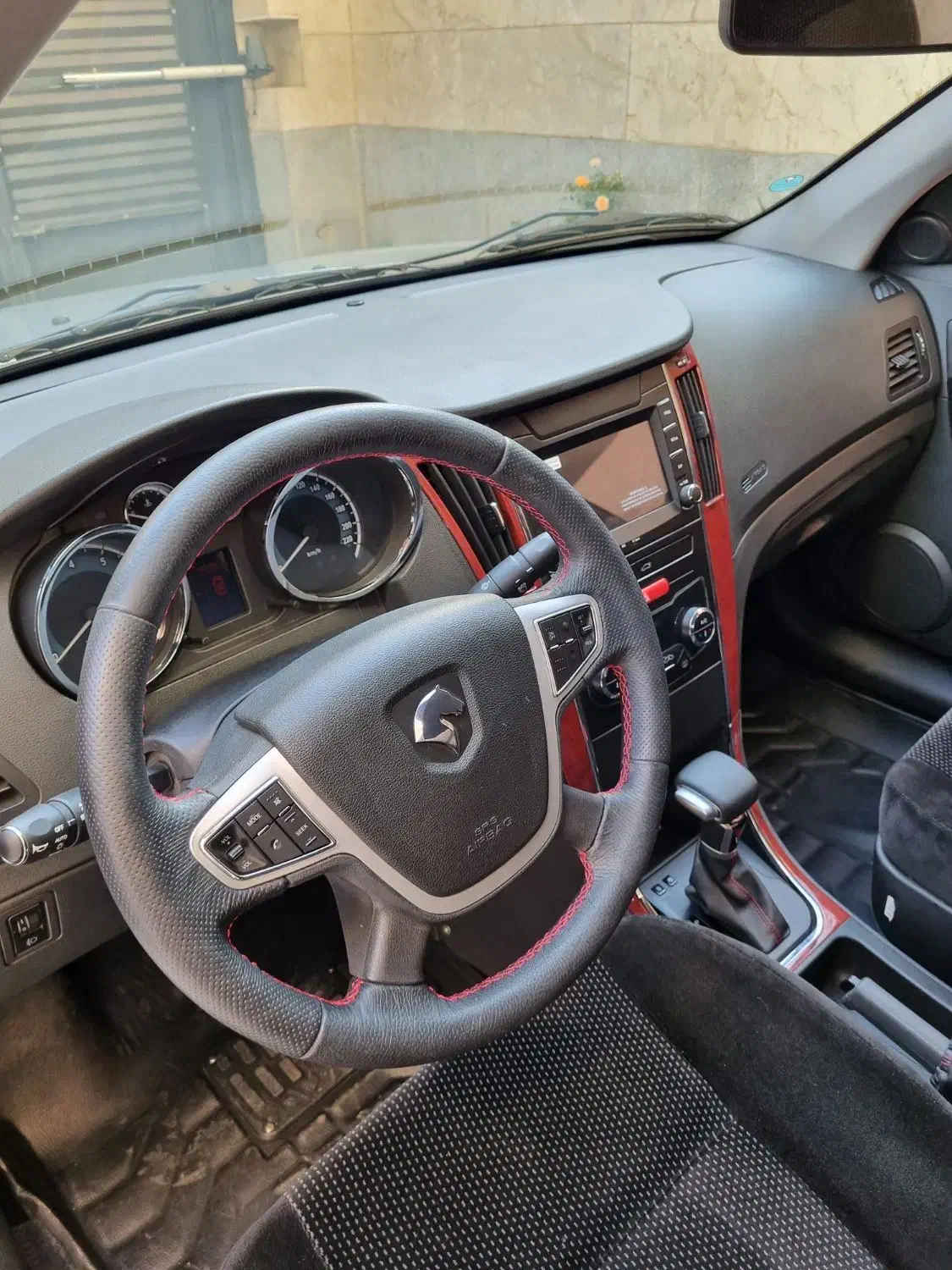 دنا پلاس توربو اتوماتیک - 1402