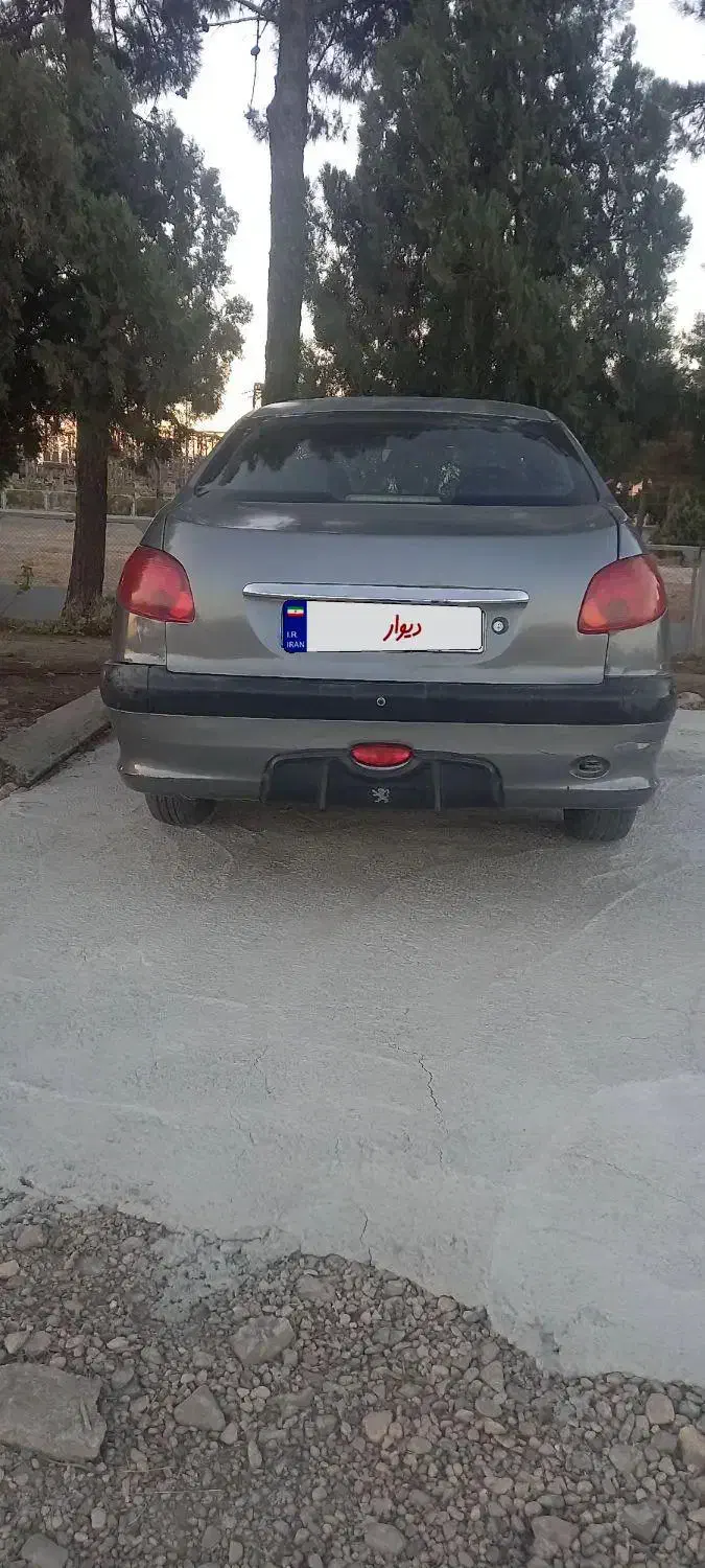 پژو ۲۰۶ صندوق دار v20 - 1386