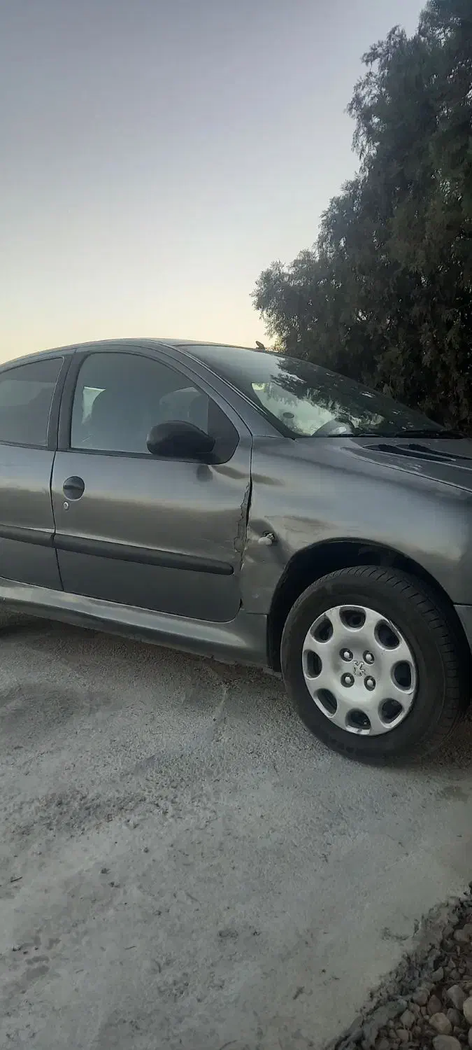 پژو ۲۰۶ صندوق دار v20 - 1386