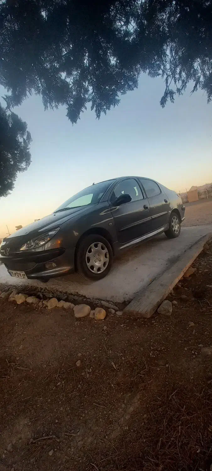 پژو ۲۰۶ صندوق دار v20 - 1386