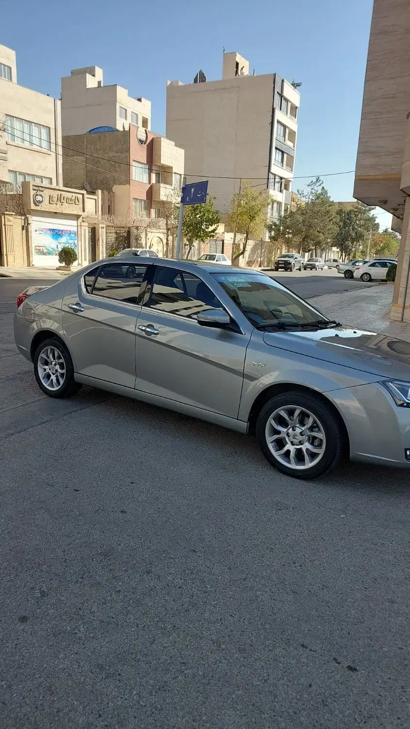 دنا پلاس توربو اتوماتیک - 1403