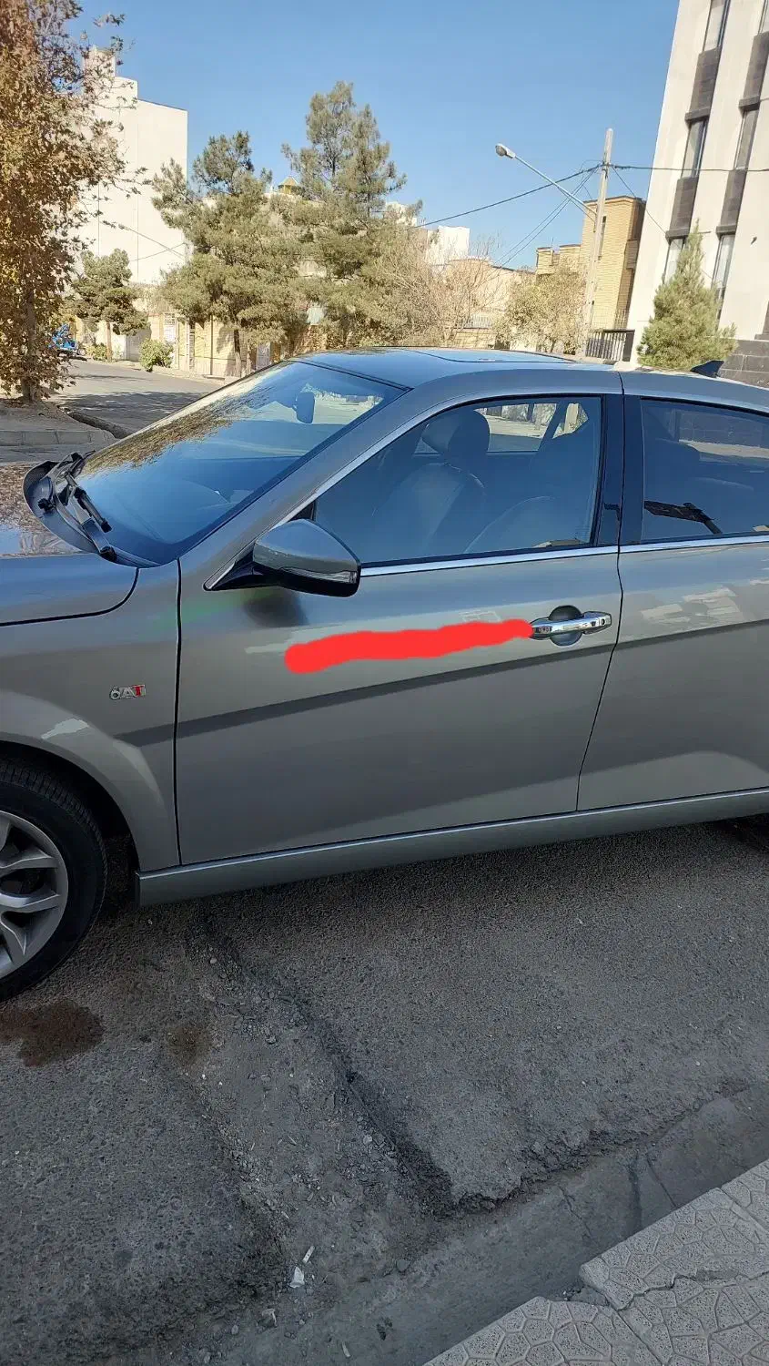 دنا پلاس توربو اتوماتیک - 1403