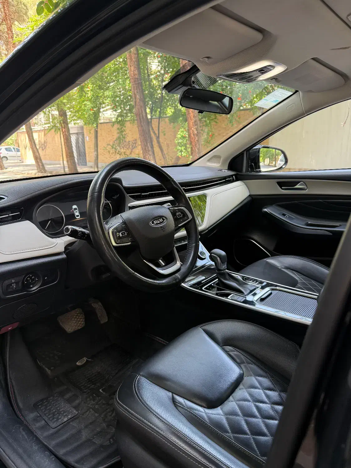 چری آریزو 6 اکسلنت - 1400