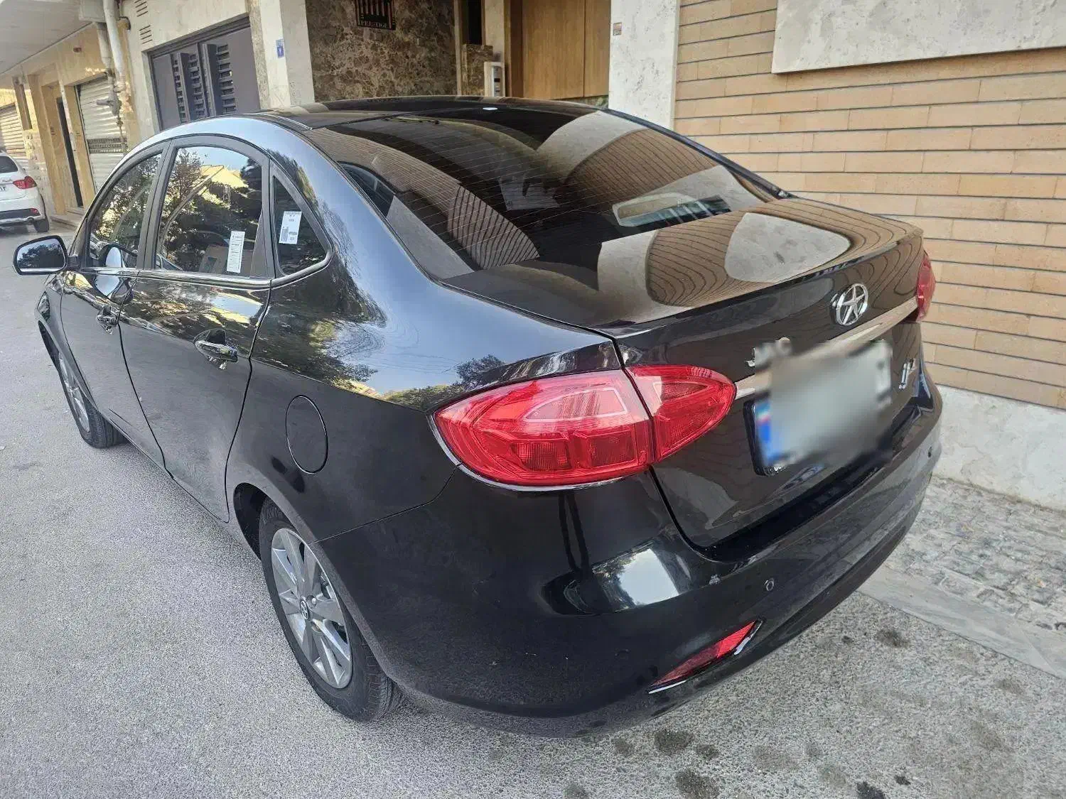 جک J4 اتوماتیک ساده - 1401