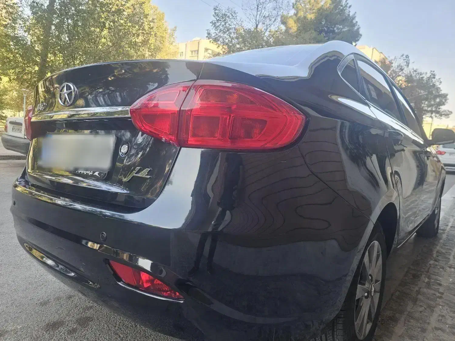 جک J4 اتوماتیک ساده - 1401