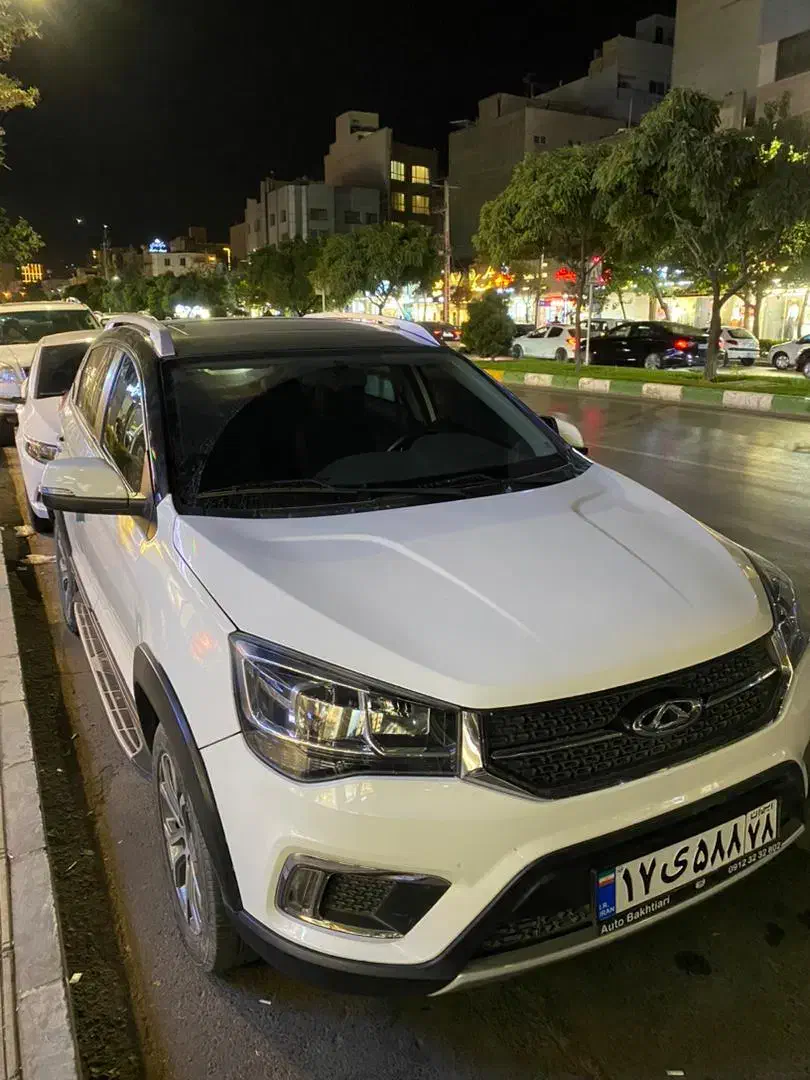 ام وی ام X22 پرو دنده‌ای - 1402