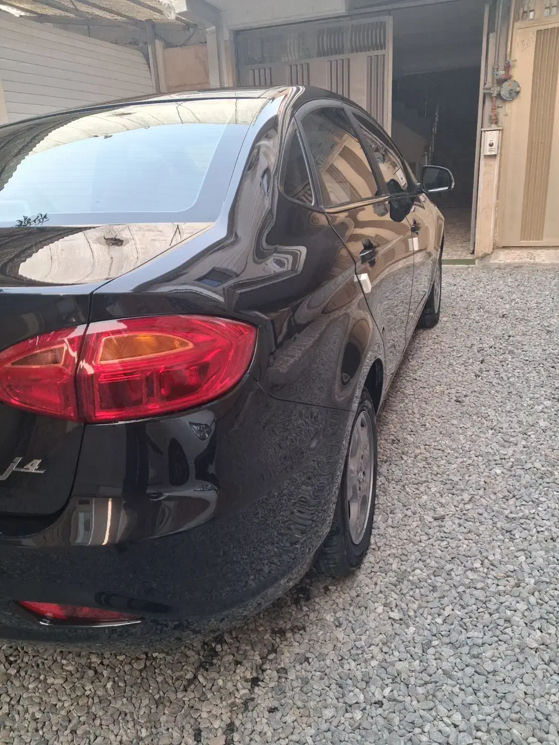 جک J4 اتوماتیک ساده - 1401