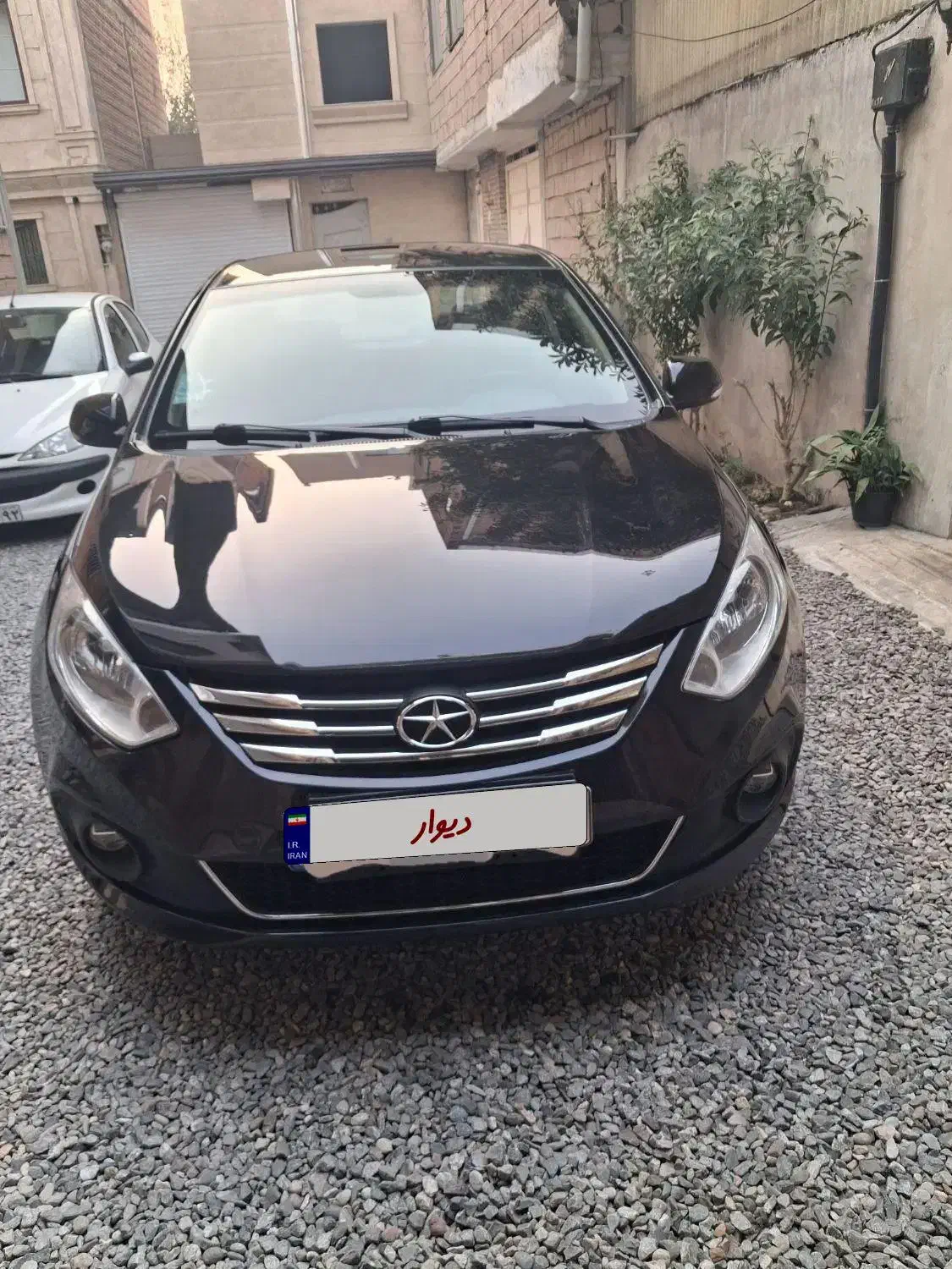 جک J4 اتوماتیک ساده - 1401