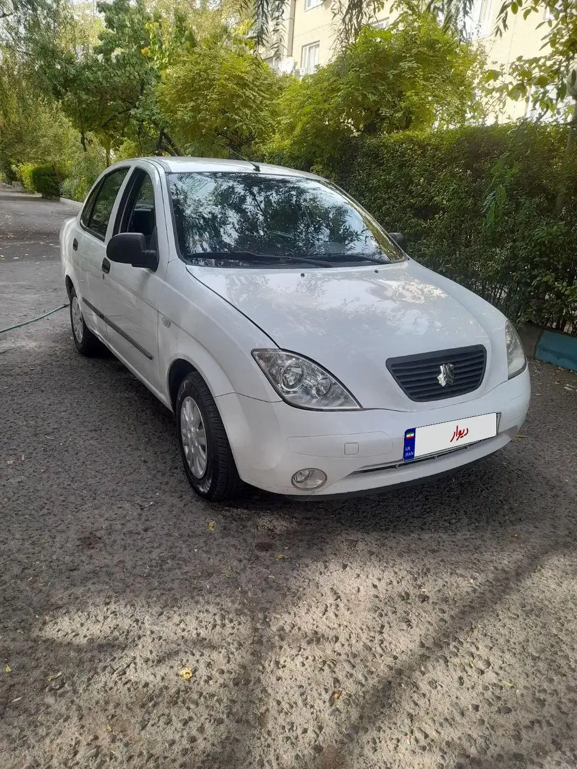 تیبا صندوق دار SX - 1398