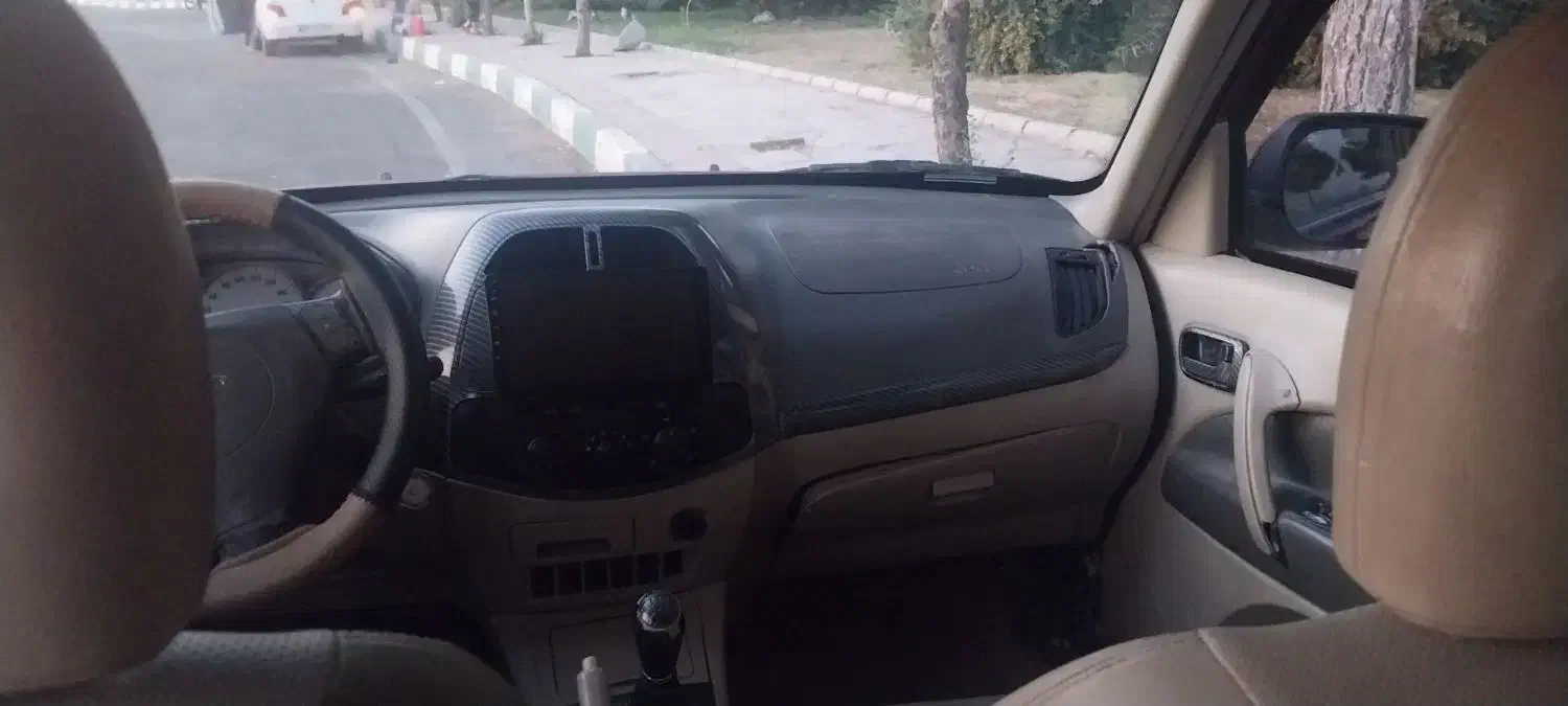 ام وی ام X33 دنده‌ای ساده - 1390