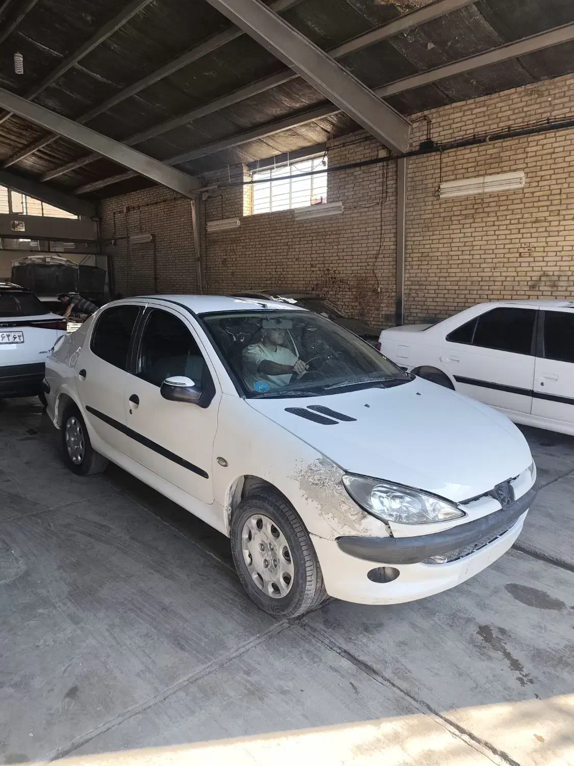 پژو ۲۰۶ صندوق دار v20 - 1390