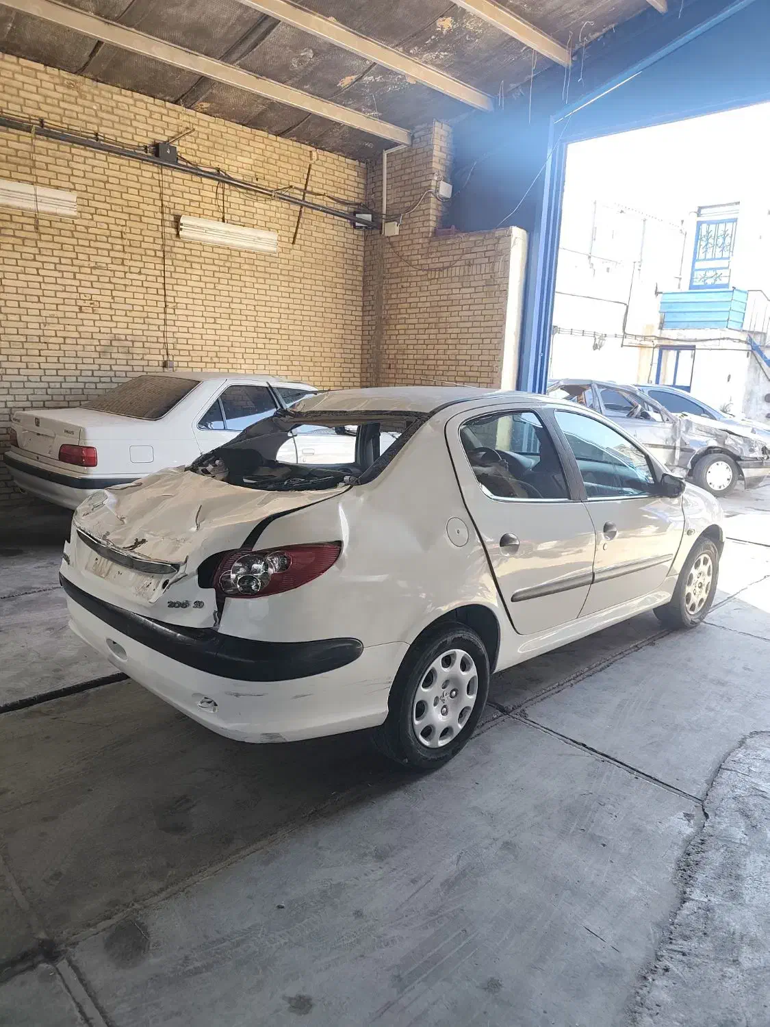 پژو ۲۰۶ صندوق دار v20 - 1390