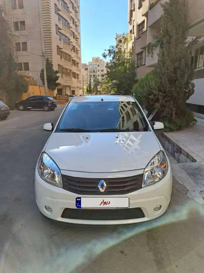 خودرو رنو، ساندرو آگهی ann_20930946