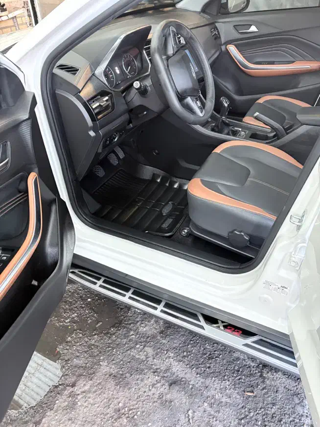 ام وی ام X22 پرو دنده‌ای - 1403