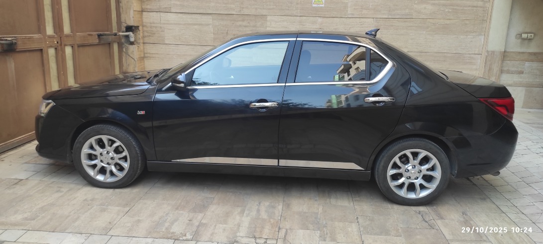 دنا پلاس توربو اتوماتیک - 1401