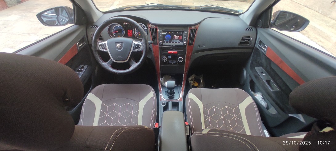 دنا پلاس توربو اتوماتیک - 1401