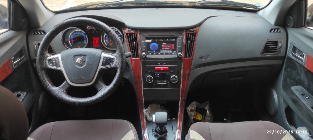 دنا پلاس توربو اتوماتیک - 1401