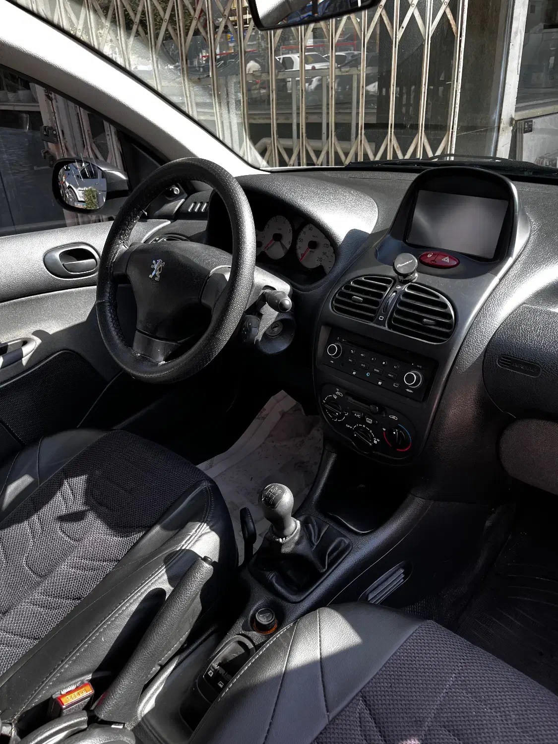 پژو 206 تیپ 2 - 1400