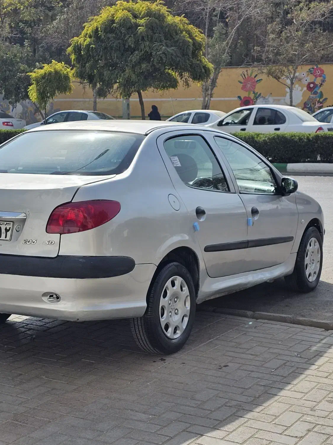 پژو ۲۰۶ صندوق دار v8 - 1386