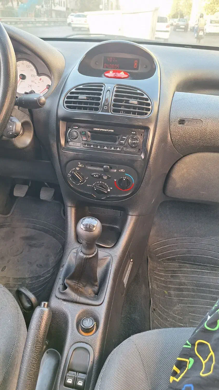 پژو 206 تیپ 2 - 1398