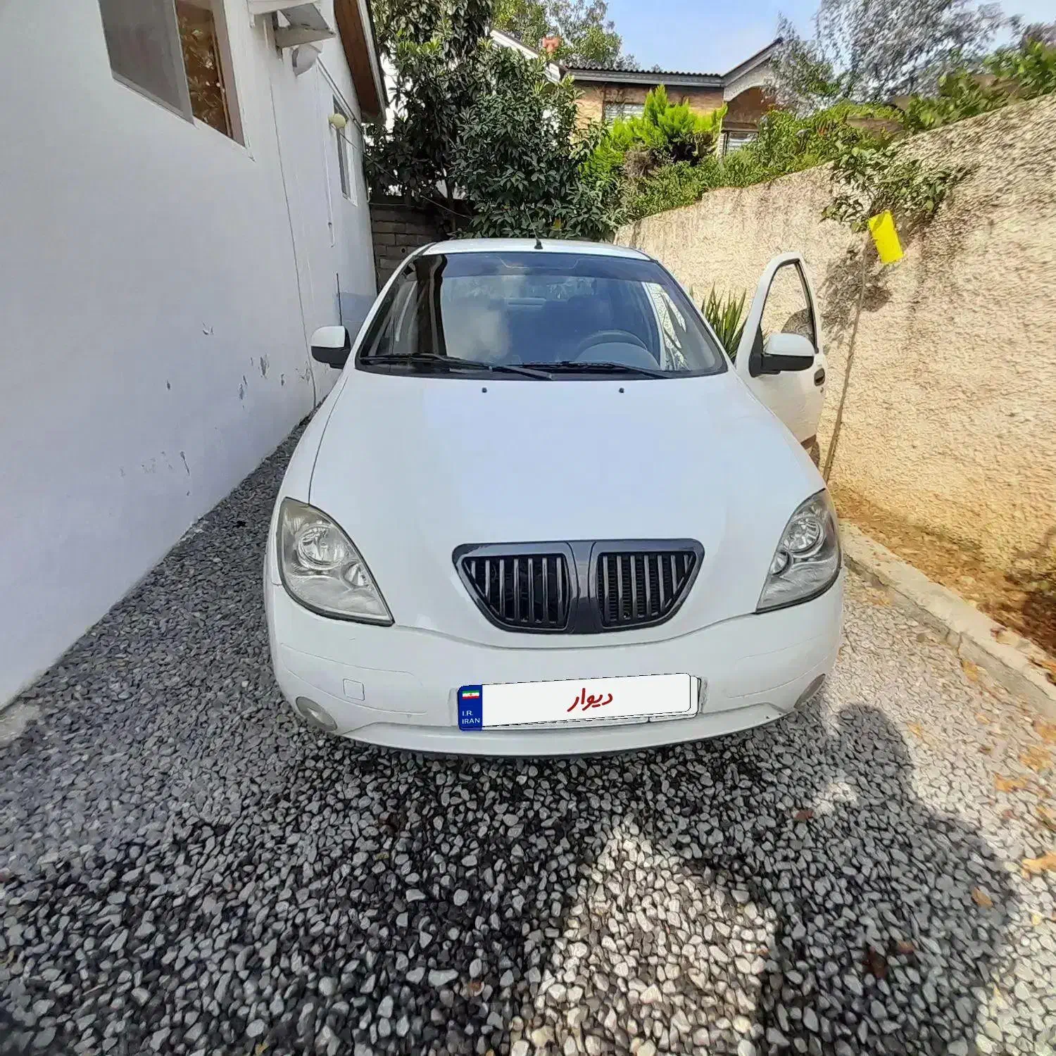 تیبا صندوق دار SX - 1395