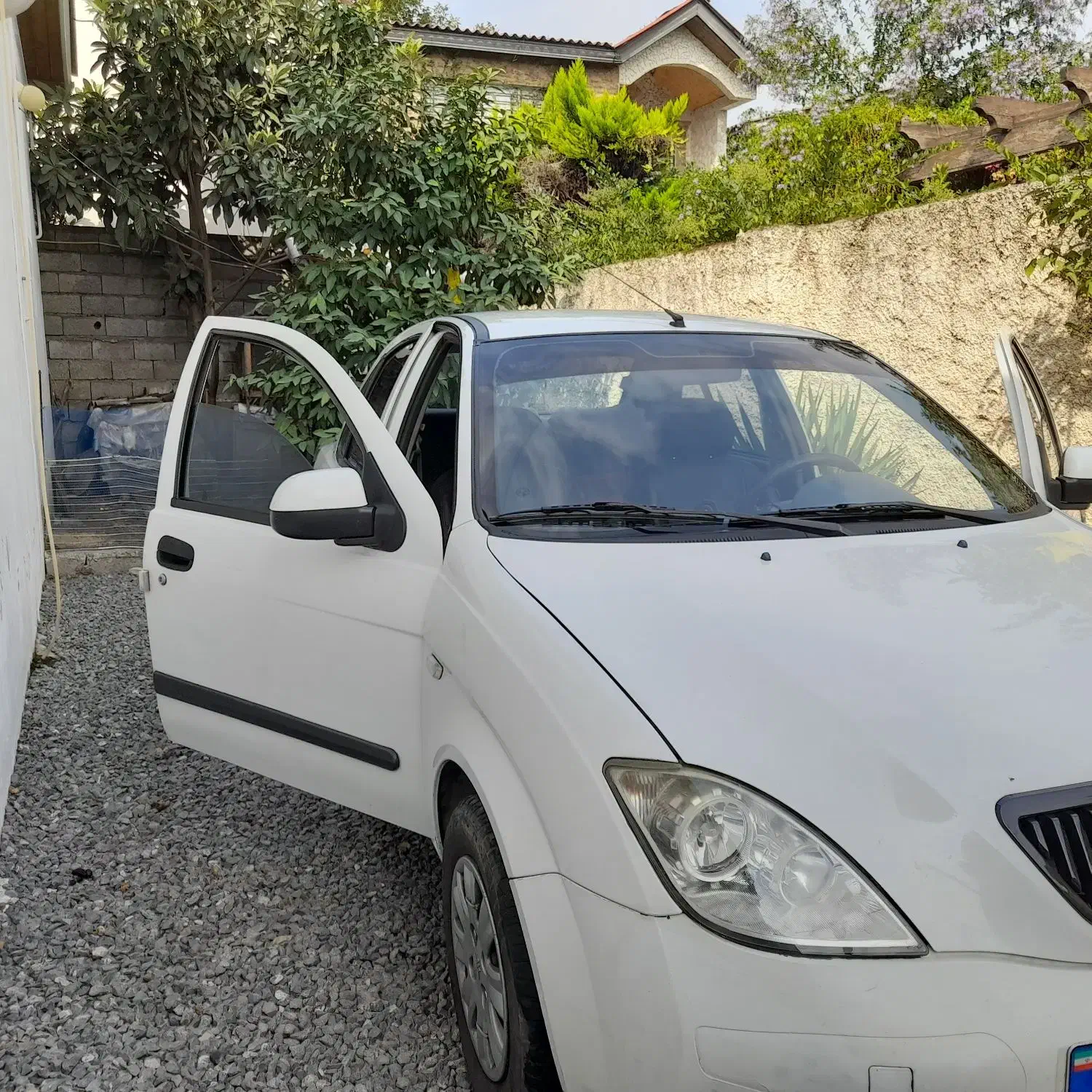 تیبا صندوق دار SX - 1395