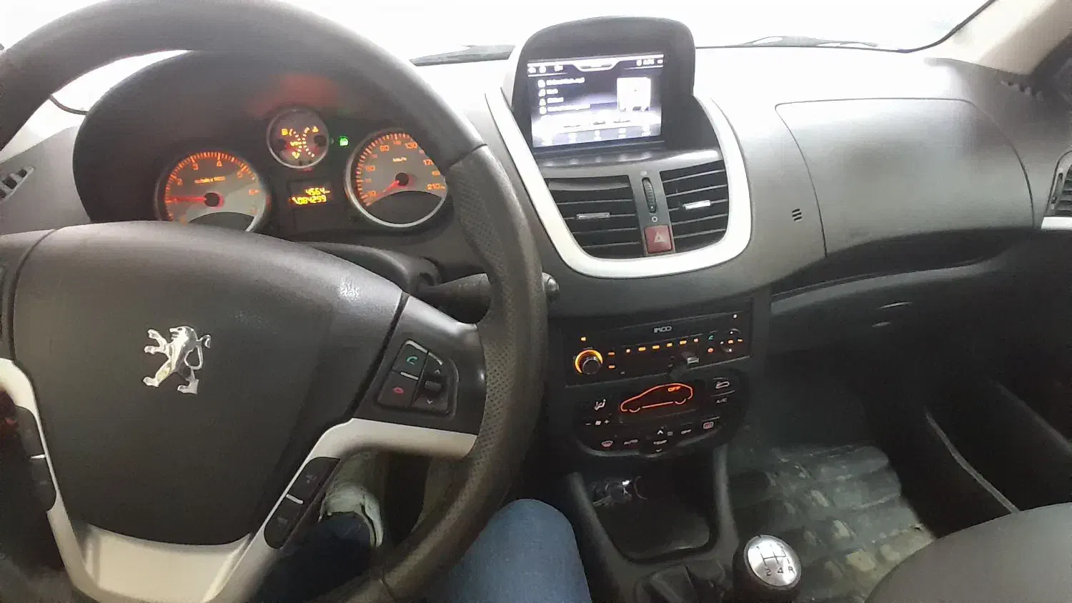 پژو 207 پانوراما دنده‌ای - 1400