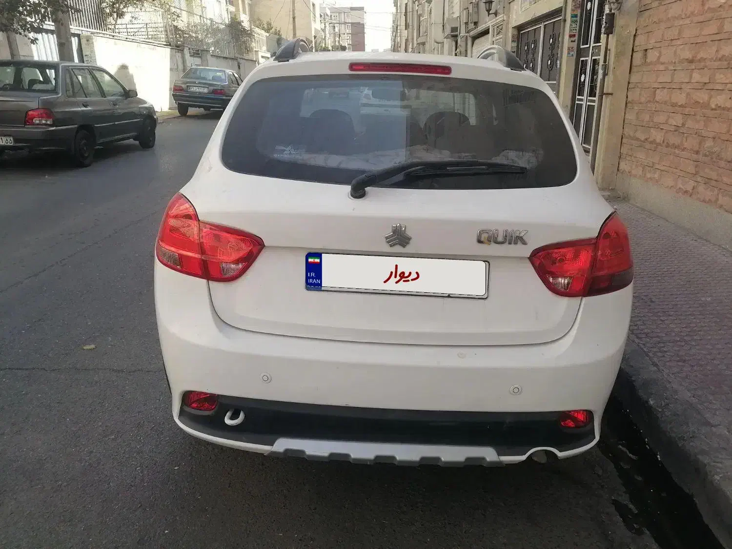 خودرو کوییک، معمولی آگهی ann_20931266