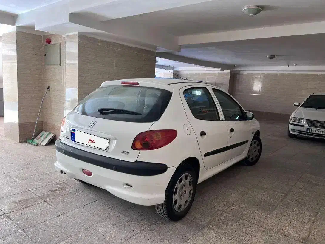 پژو 206 تیپ 5 - 1392