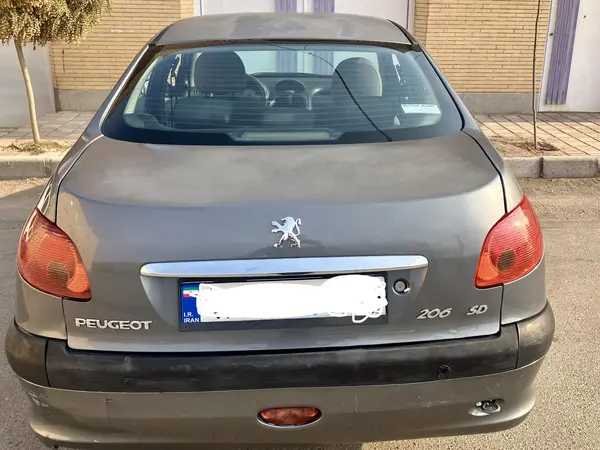 پژو ۲۰۶ صندوق دار v8 - 1394