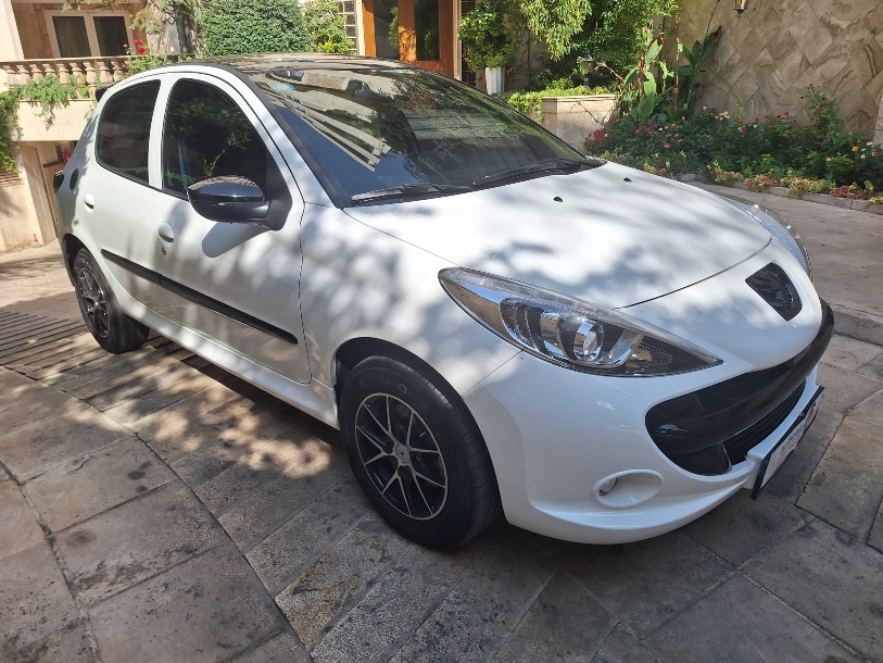 پژو 207 اتوماتیک TU5P - 1404