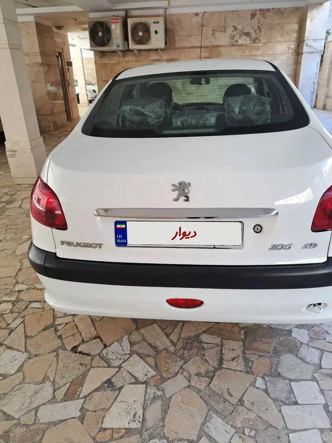 پژو ۲۰۶ صندوق دار v8 - 1399