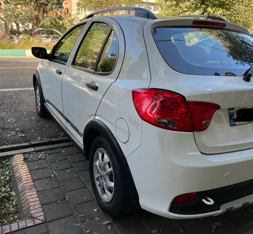 کوییک R دنده‌ای - 1402