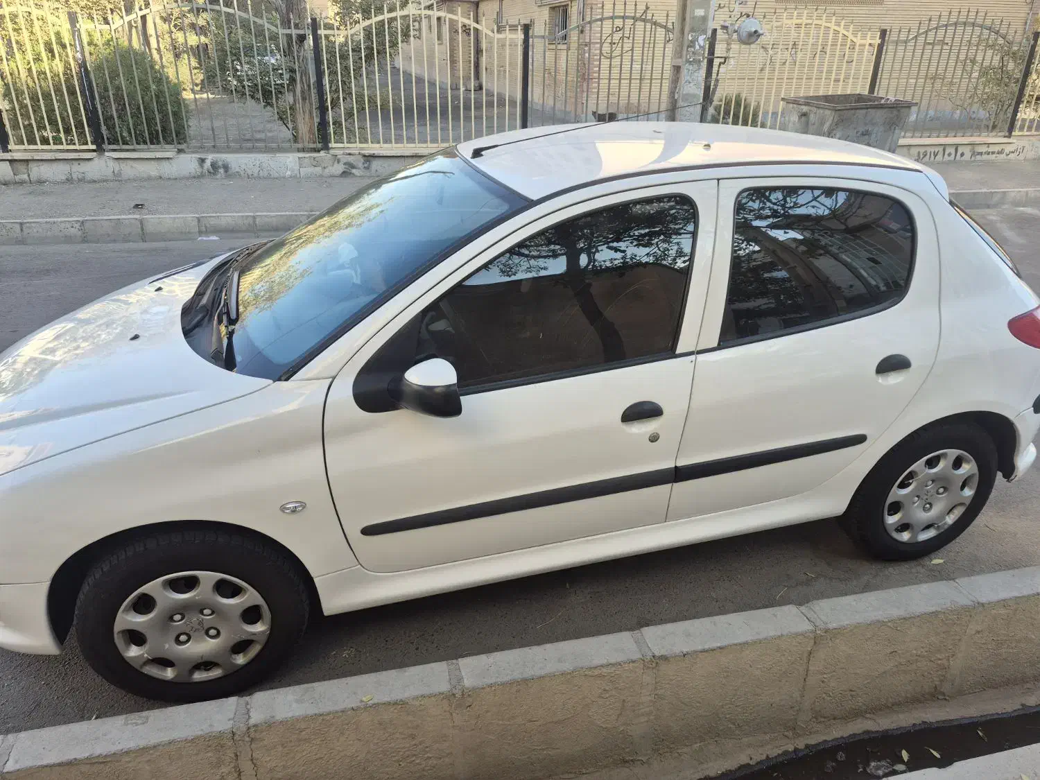 پژو 206 تیپ 2 - 1399