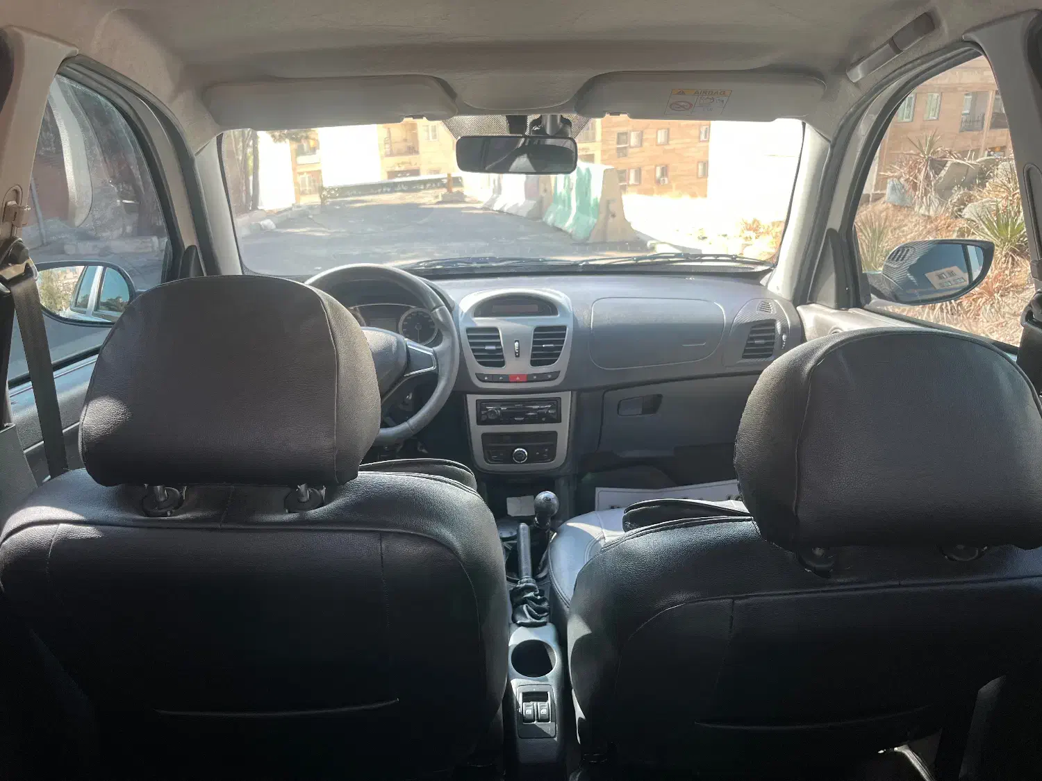 کوییک R دنده‌ای - 1402