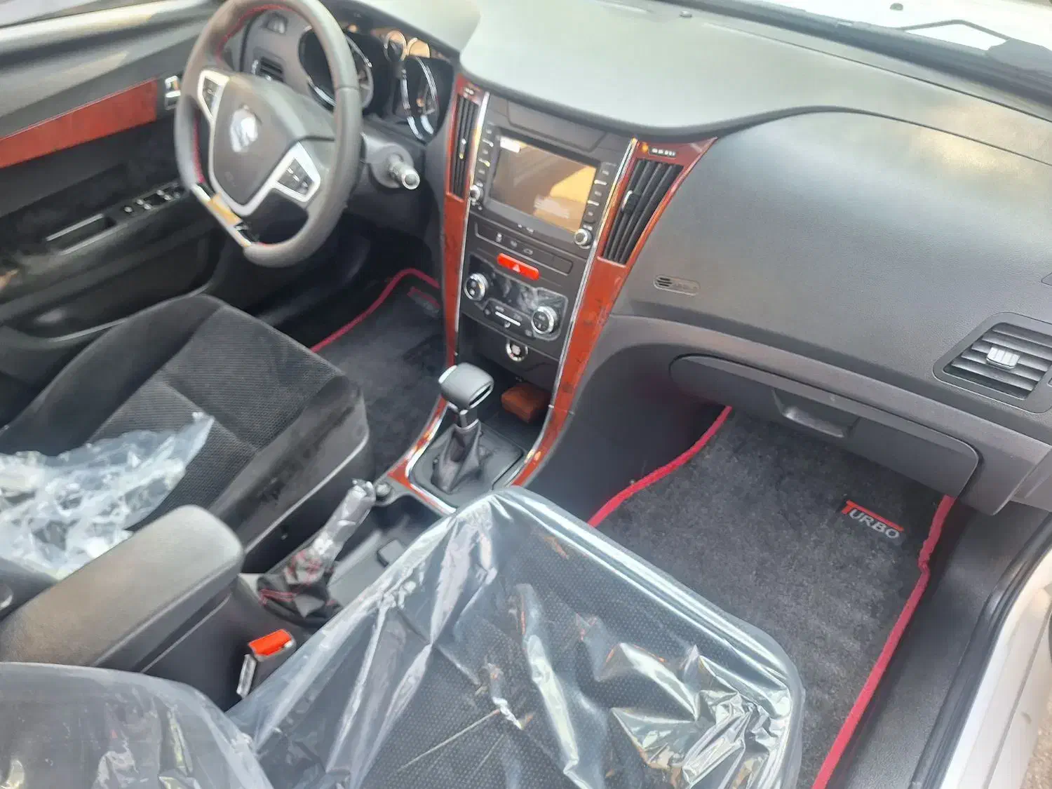 دنا پلاس توربو اتوماتیک - 1403