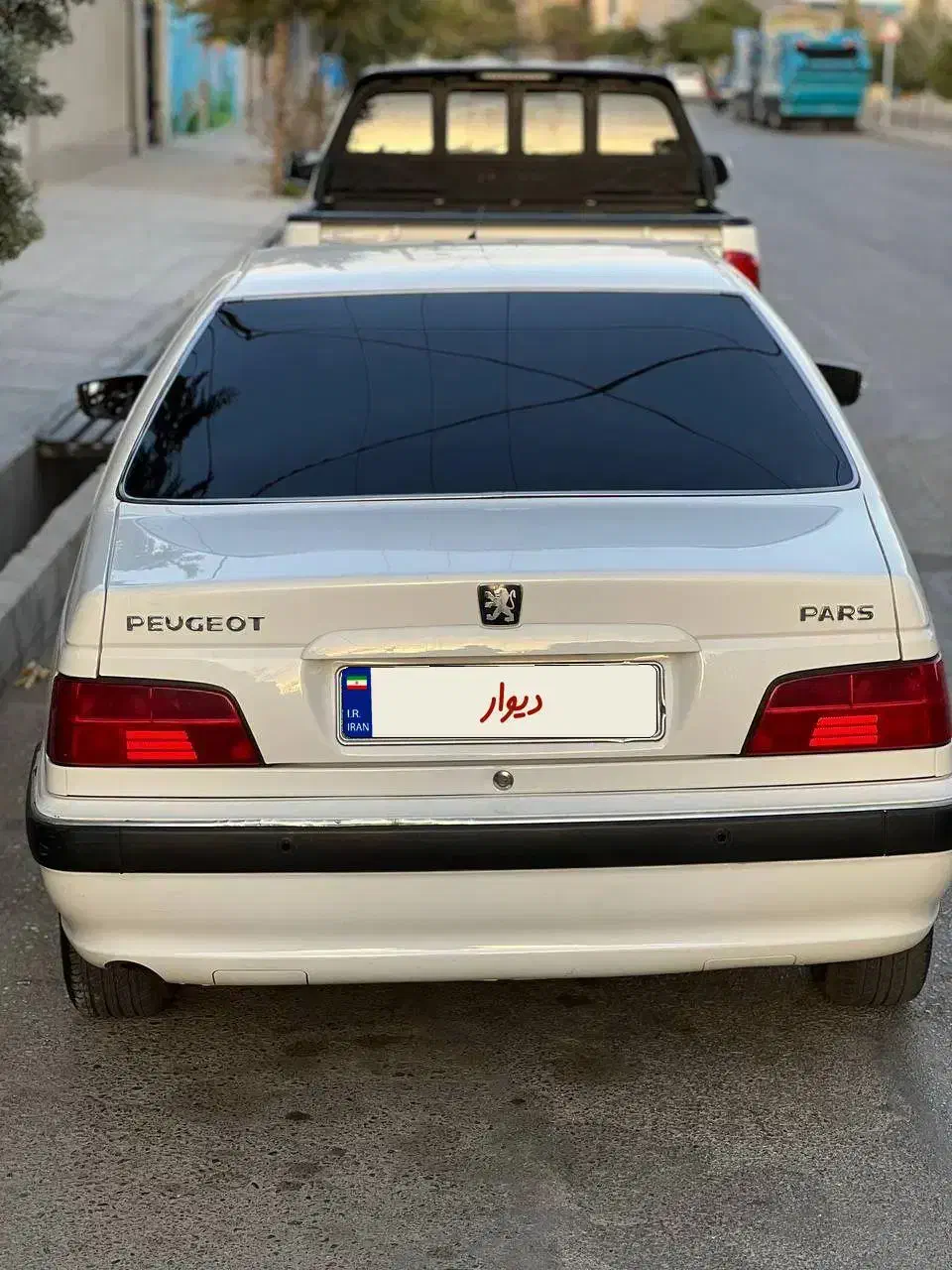 پژو پارس XU7P - 1401